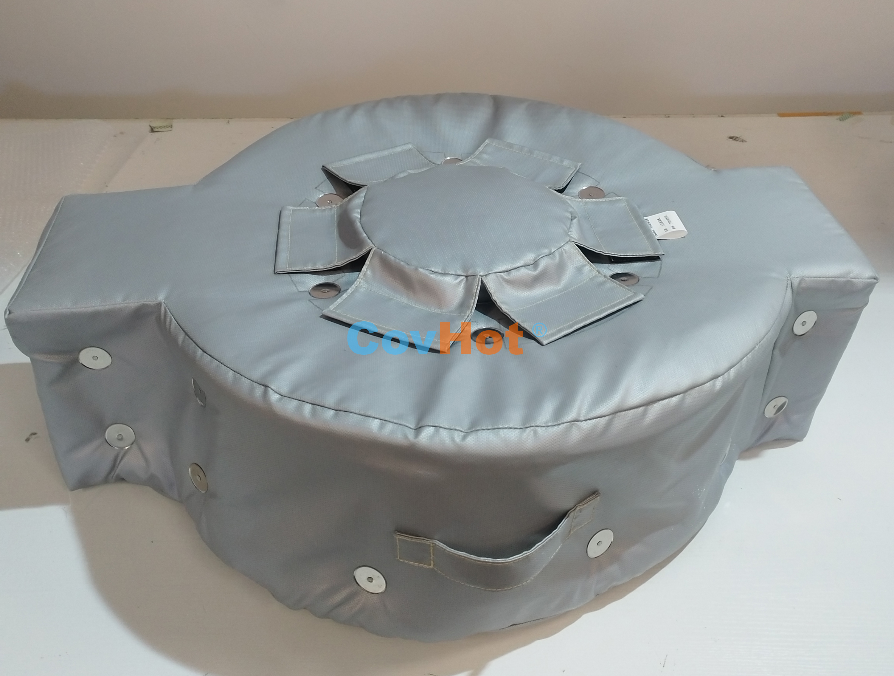 人孔<a href=http://www.sdjmqj.cn/e/tags/?tagname=%E4%BF%9D%E6%B8%A9%E9%9A%94%E7%83%AD target=_blank class=infotextkey>保溫隔熱</a>,可拆卸工業<a href=http://www.sdjmqj.cn/e/tags/?tagname=%E8%AE%BE%E5%A4%87%E4%BF%9D%E6%B8%A9 target=_blank class=infotextkey>設備保溫</a>套